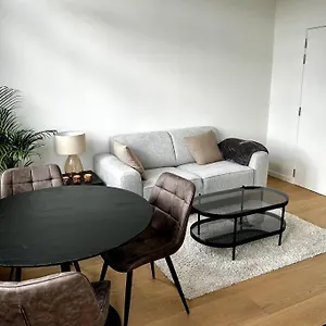 Near Station Apartment Antwerp