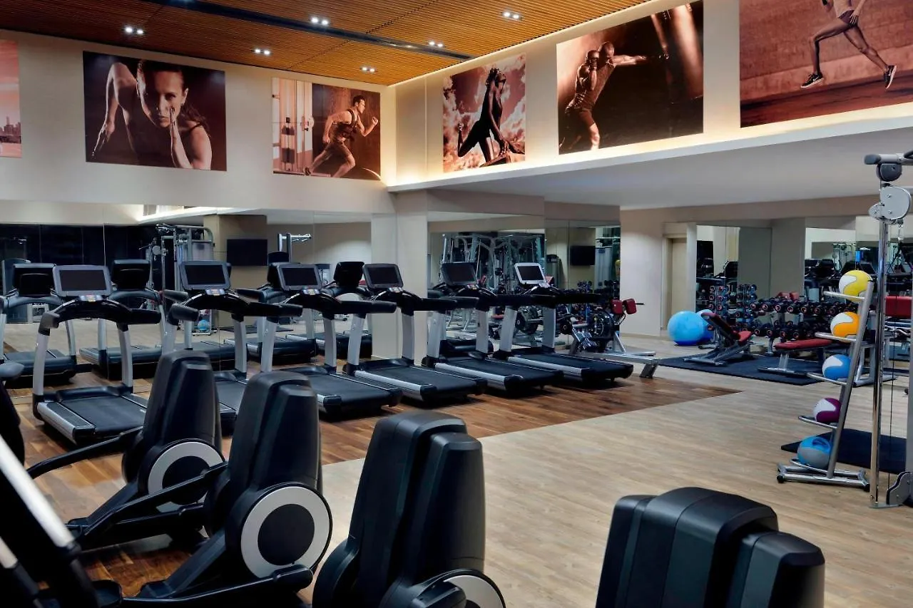 Istanbul Marriott Hotel Sisli 5*,