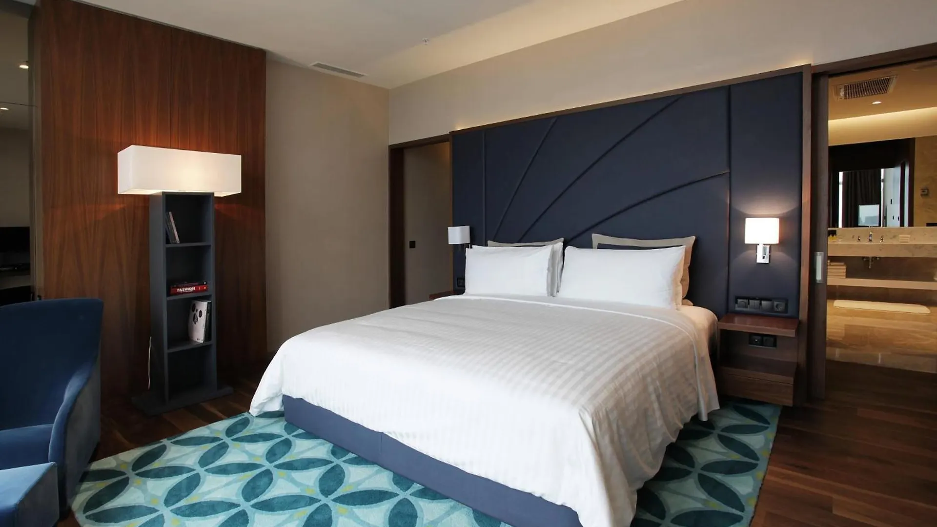 Istanbul Marriott Hotel Sisli 5*,